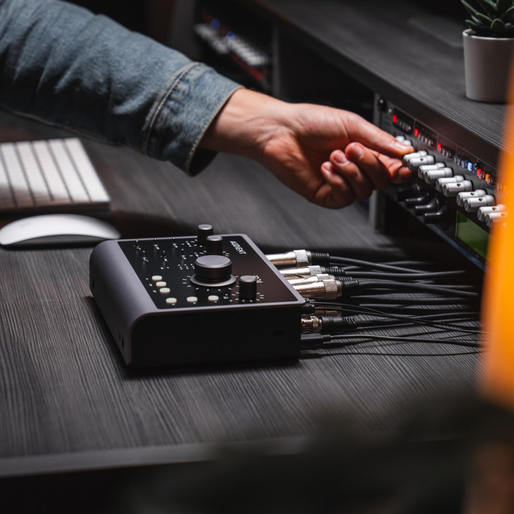 Audient iD24 USB - C Audio Interfaz - KICK SHOP